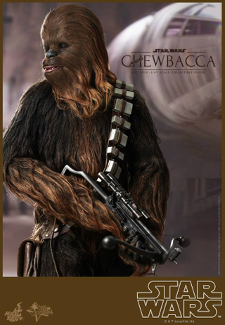 Illustration for article titled Han & Chewie Figures Look Real Enough To Pull The Ears Off A Gundark